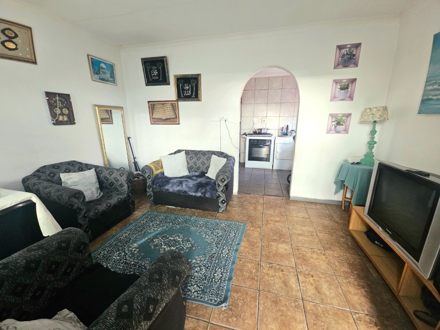 3 Bedroom Property for Sale in Seawinds Western Cape
